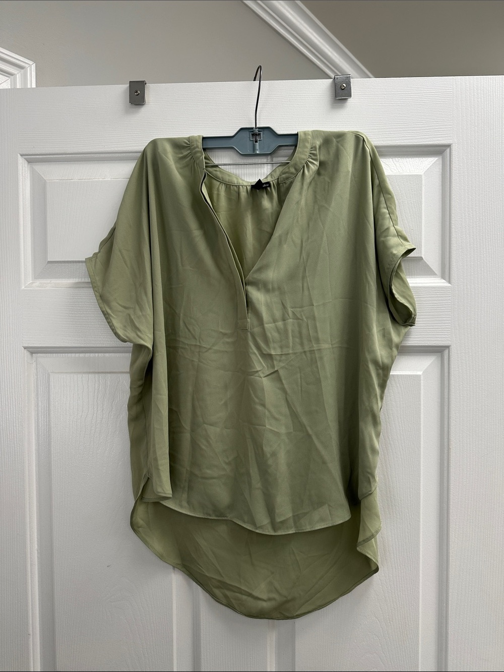 Versona Olive Green Split-Neck Short Sleeve Blouse